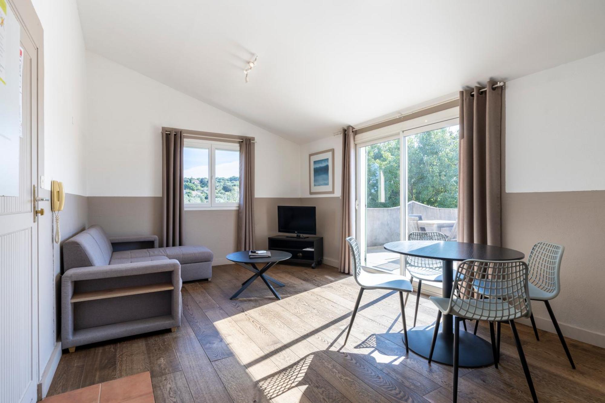 פורטו-וישיו Residence Domaine De Caranella מראה חיצוני תמונה